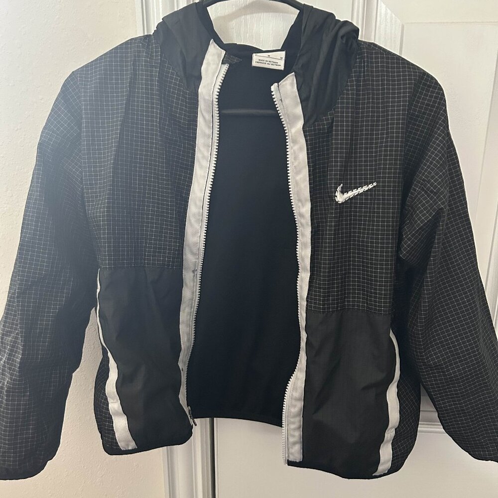 Nike Big Kid Sportswear Windrunner